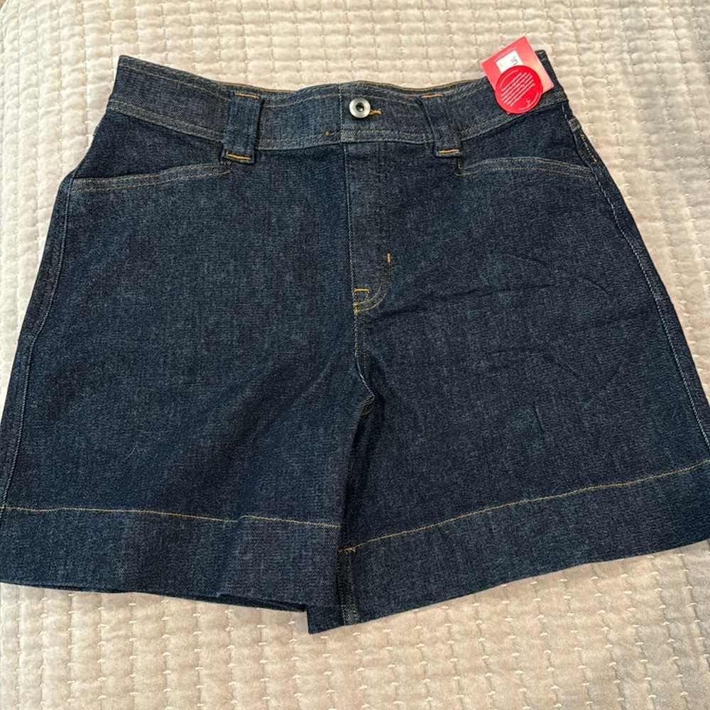 NWT Spanx Denim Trouser Short, 6"
